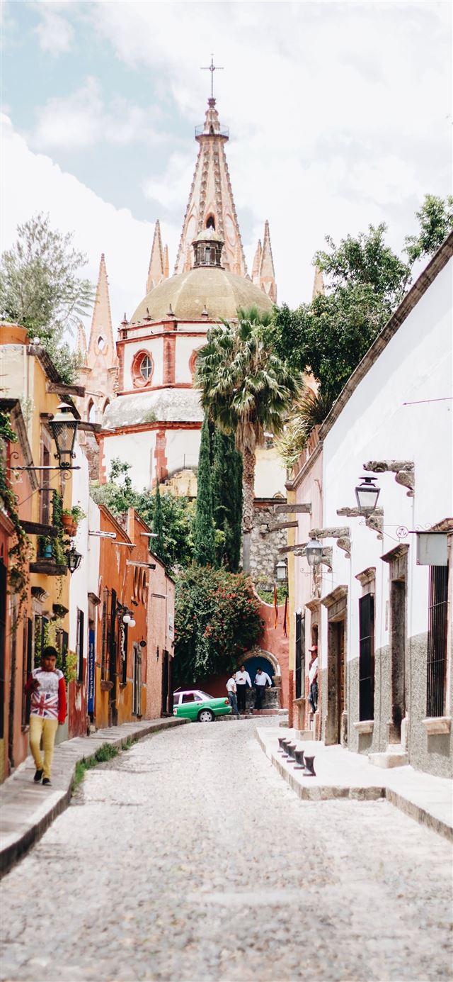 1284x2778 narrow road heading toward church -  iPhone 11 Wallpaper