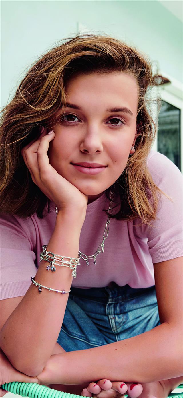 1125x2436 millie bobby brown 4k 2020 -  iPhone 11 Wallpaper
