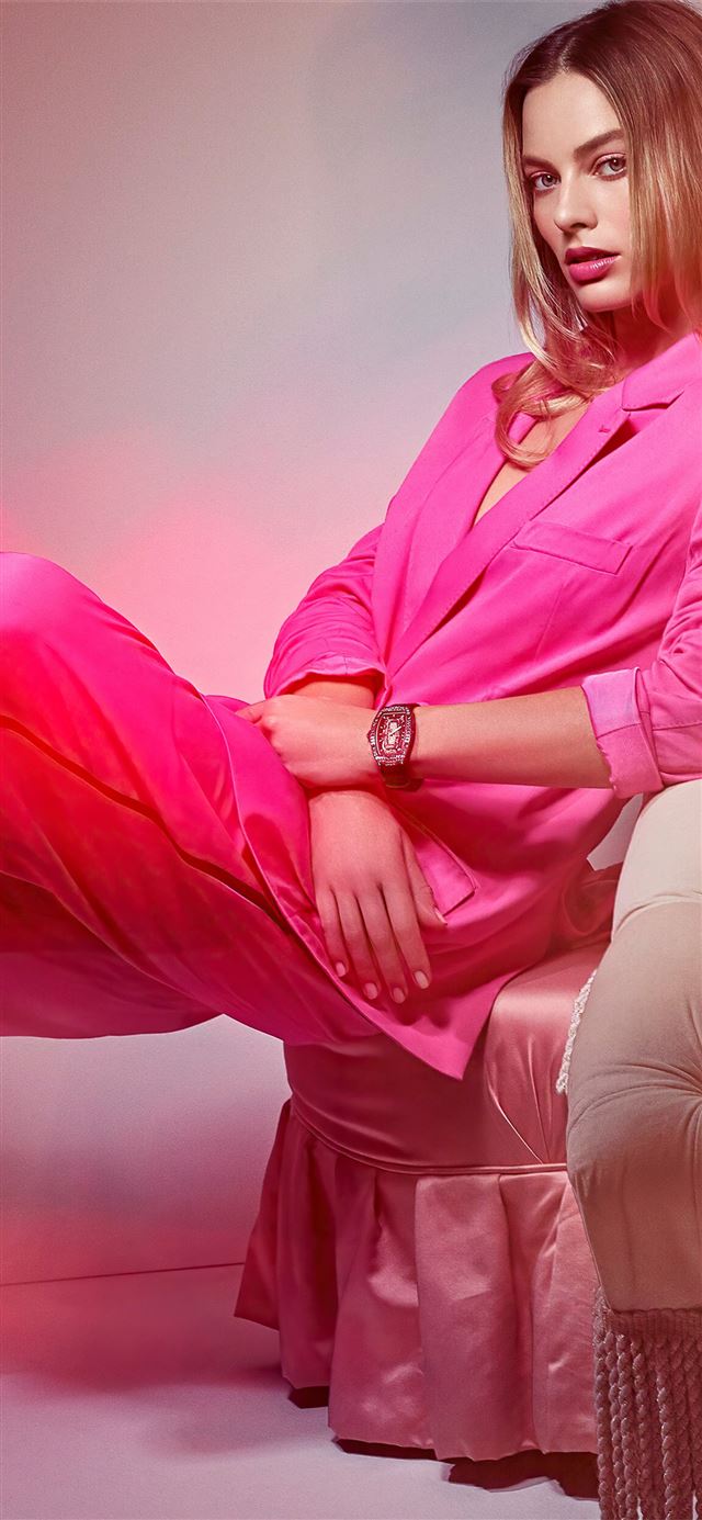 1125x2436 margot robbie richard mille - margot robbie iPhone 11 Wallpaper