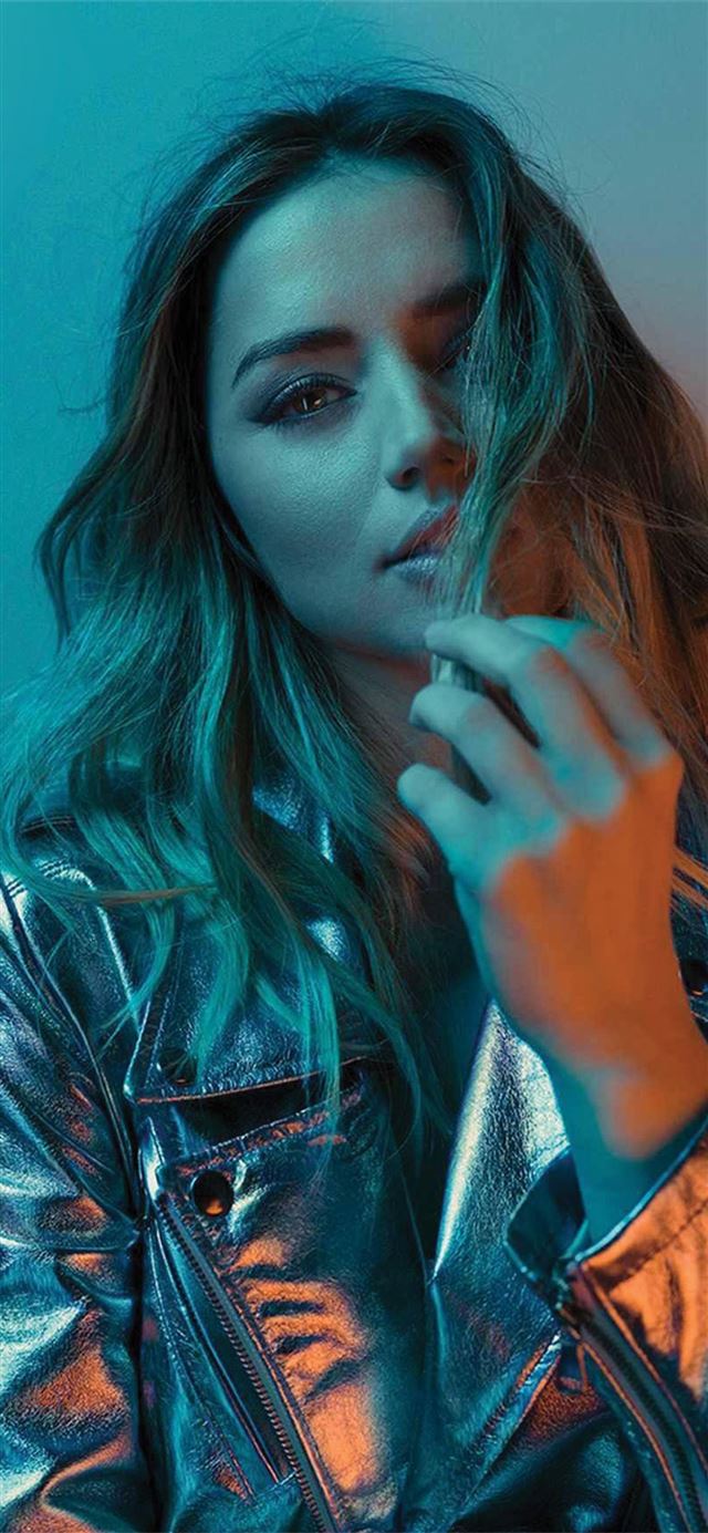 1125x2436 2020 ana de armas 5k - photoshoot iPhone 11 Wallpaper