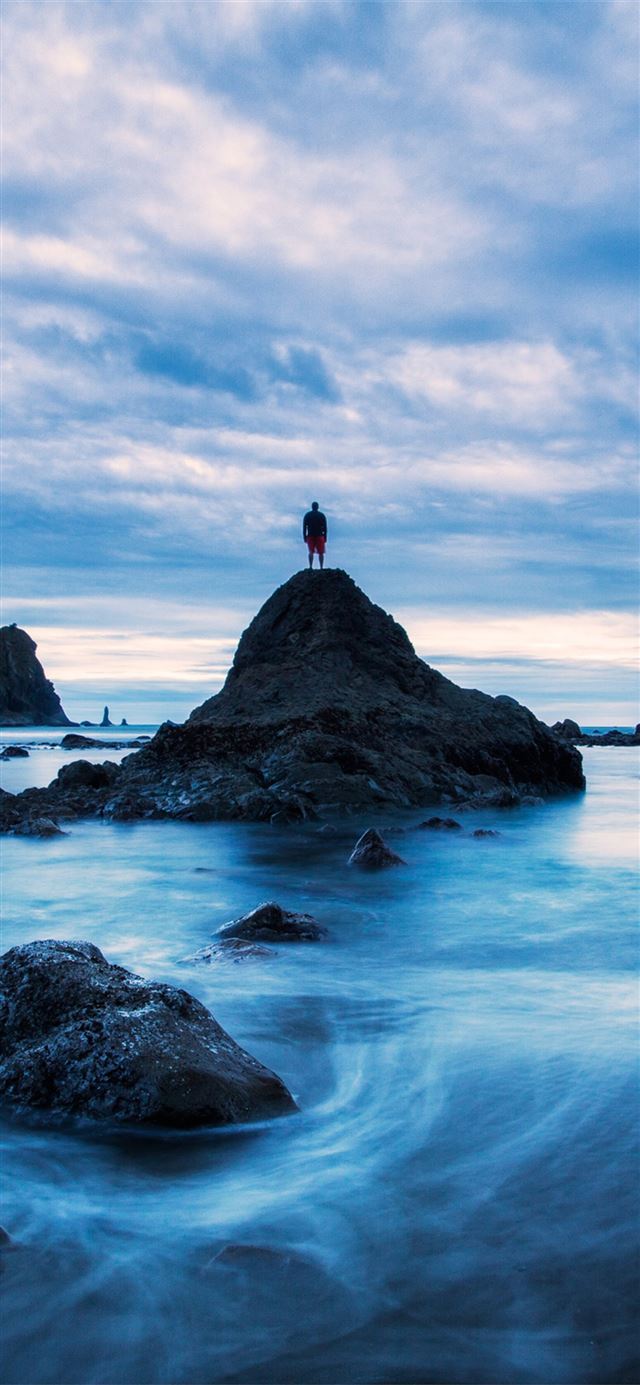 1125x2436 beach on the coast - beach iPhone 11 Wallpaper