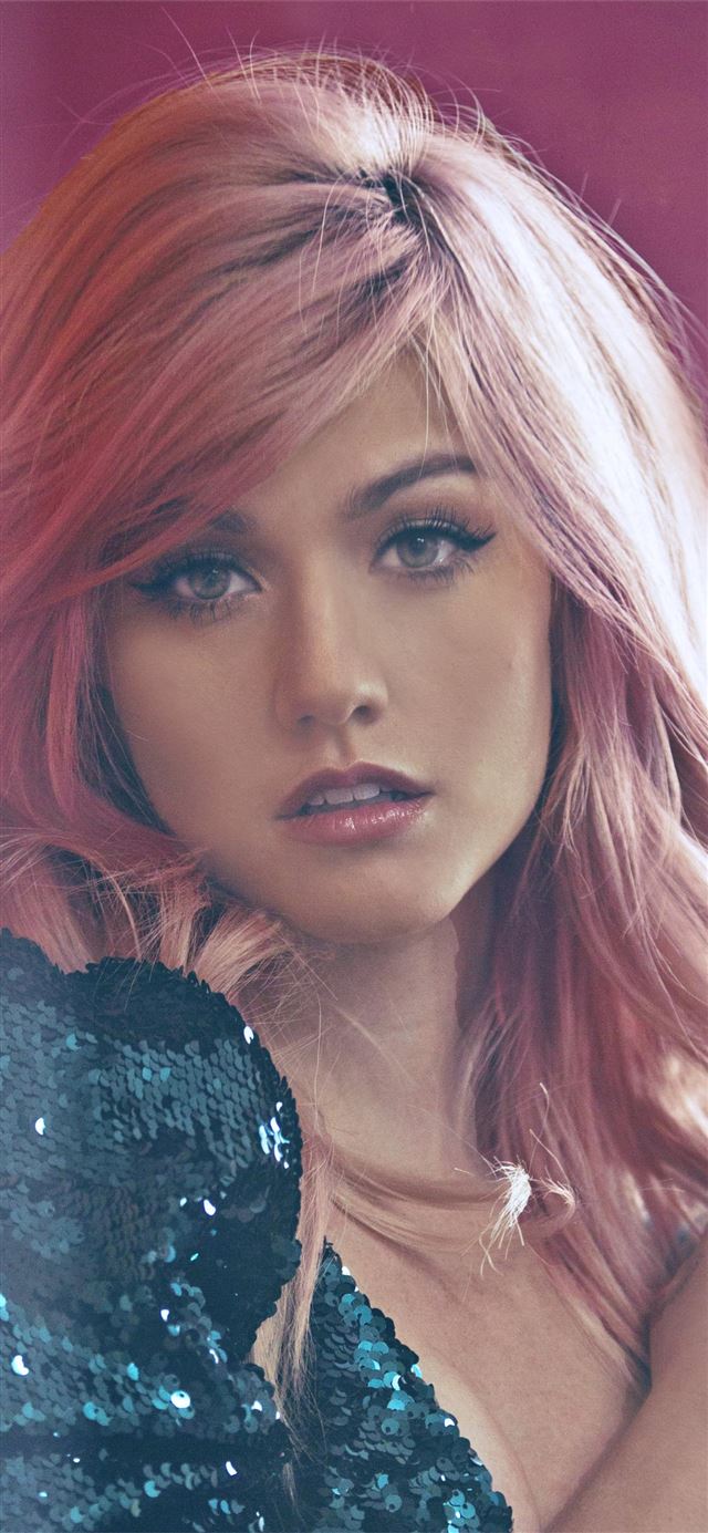 1125x2436 katherine mcnamara new 4k 2020 - katherine mcnamara iPhone 11 Wallpaper