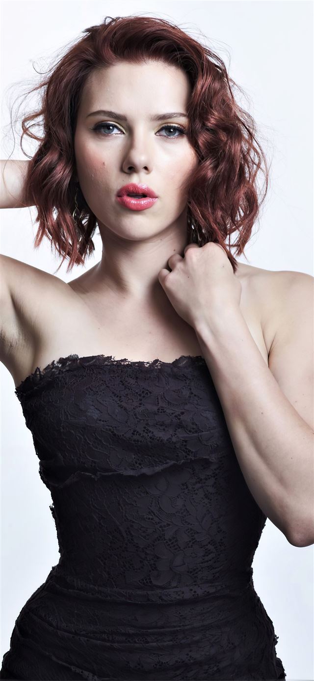 1125x2436 scarlett johansson 2020 5k - celebrities iPhone 11 Wallpaper