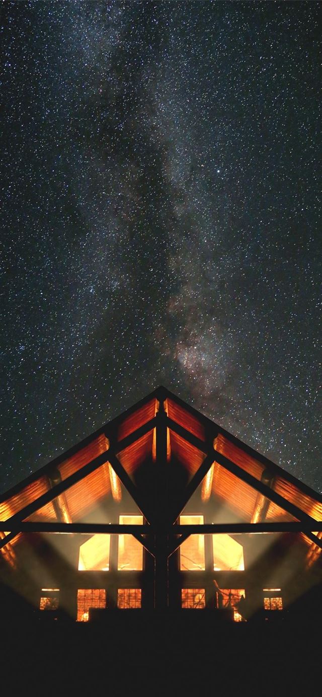 1125x2436 Mariposa  United States -  iPhone 11 Wallpaper