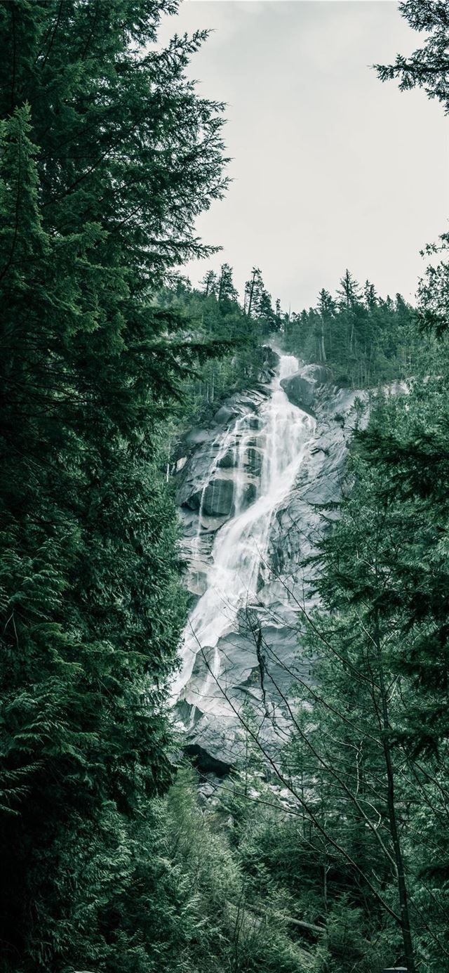 1125x2436 British Columbia  Canada - mountain iPhone 11 Wallpaper