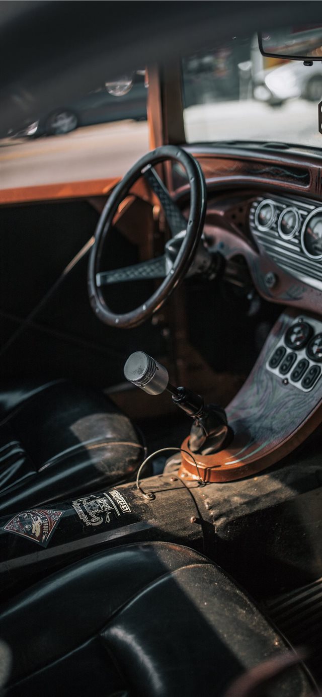 1125x2436 Custom Hot Rod -  iPhone 11 Wallpaper