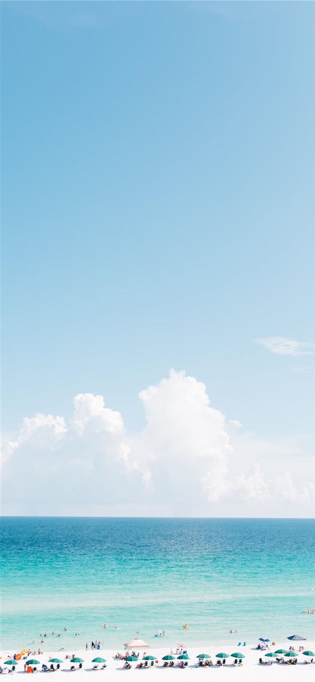 1125x2436 Pensacola Beach - sand iPhone 11 Wallpaper