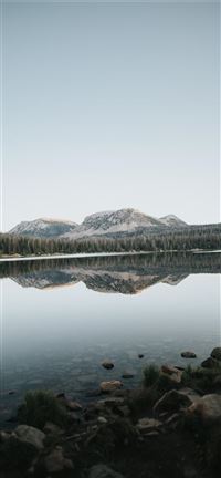 Mirror Lake iPhone 11 wallpaper