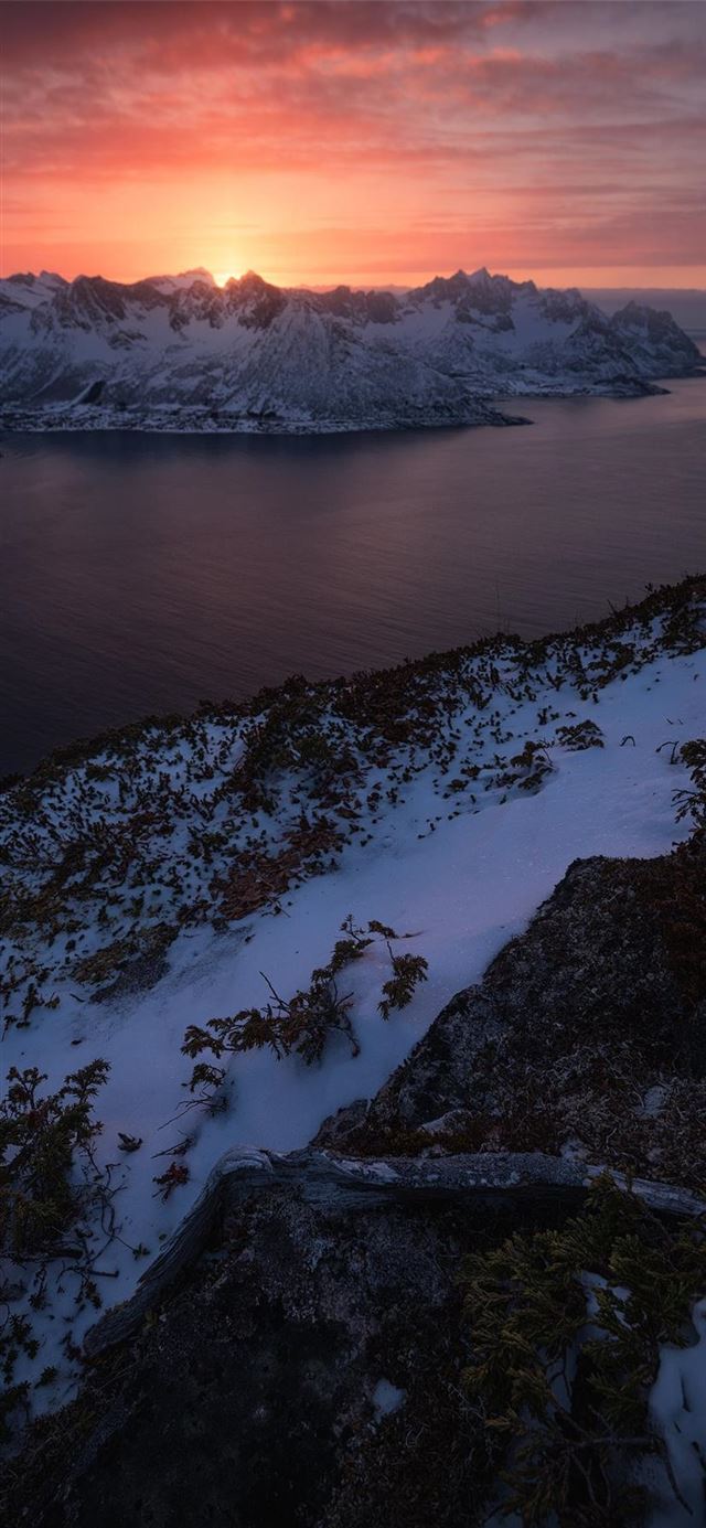 1125x2436 On the edge  - sunset iPhone 11 Wallpaper