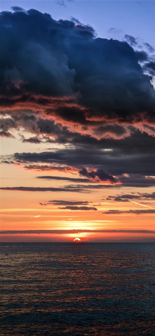 1125x2436 Tropical Sunset   Croatia -  iPhone 11 Wallpaper