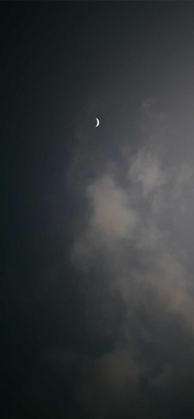 1125x2436 Dusk Relaxation - astronomy iPhone 11 Wallpaper