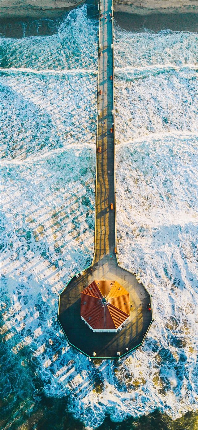 1125x2436 aerial photography of lighthouse - manhattan beach iPhone 11 Wallpaper