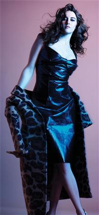 shailene woodley us harpers bazaar photoshoot wallpaper