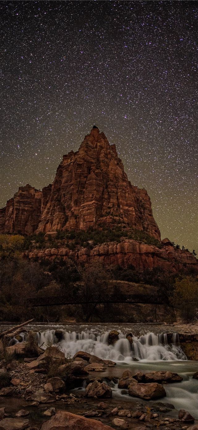 1125x2436 timelapse photography of river overlooking rock mo... - ut iPhone 11 Wallpaper