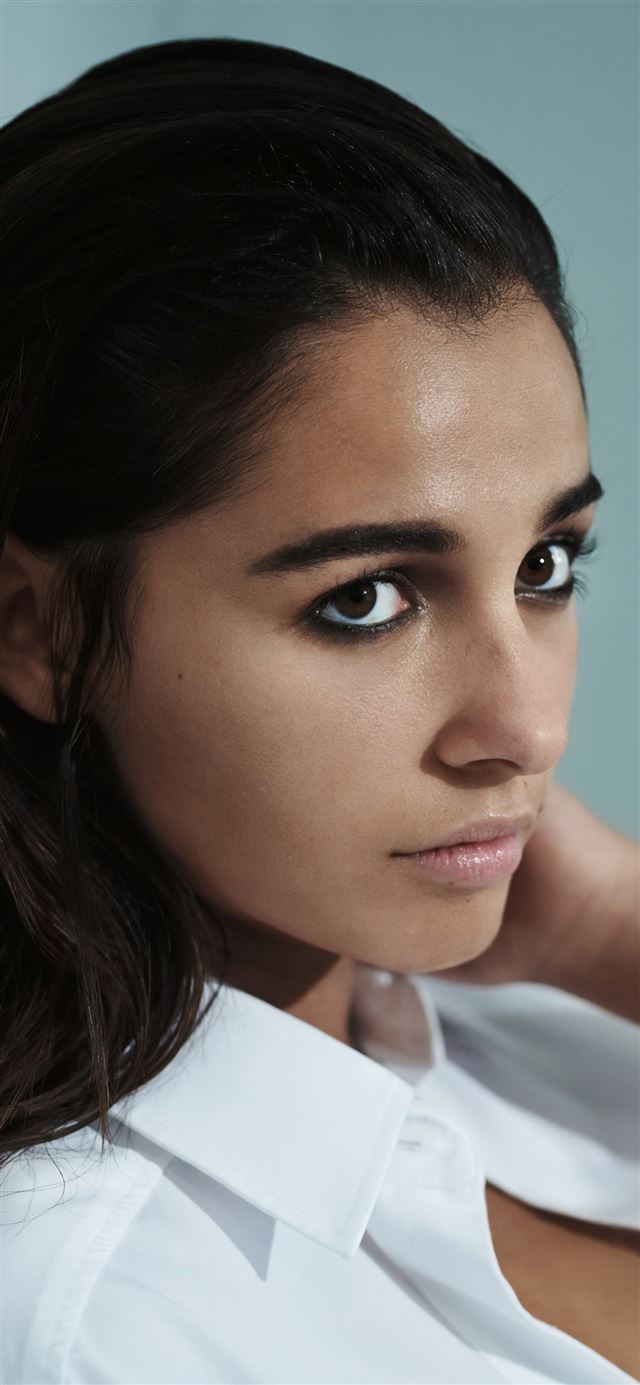 1125x2436 naomi scott another magazine 2019 - naomi scott iPhone 11 Wallpaper