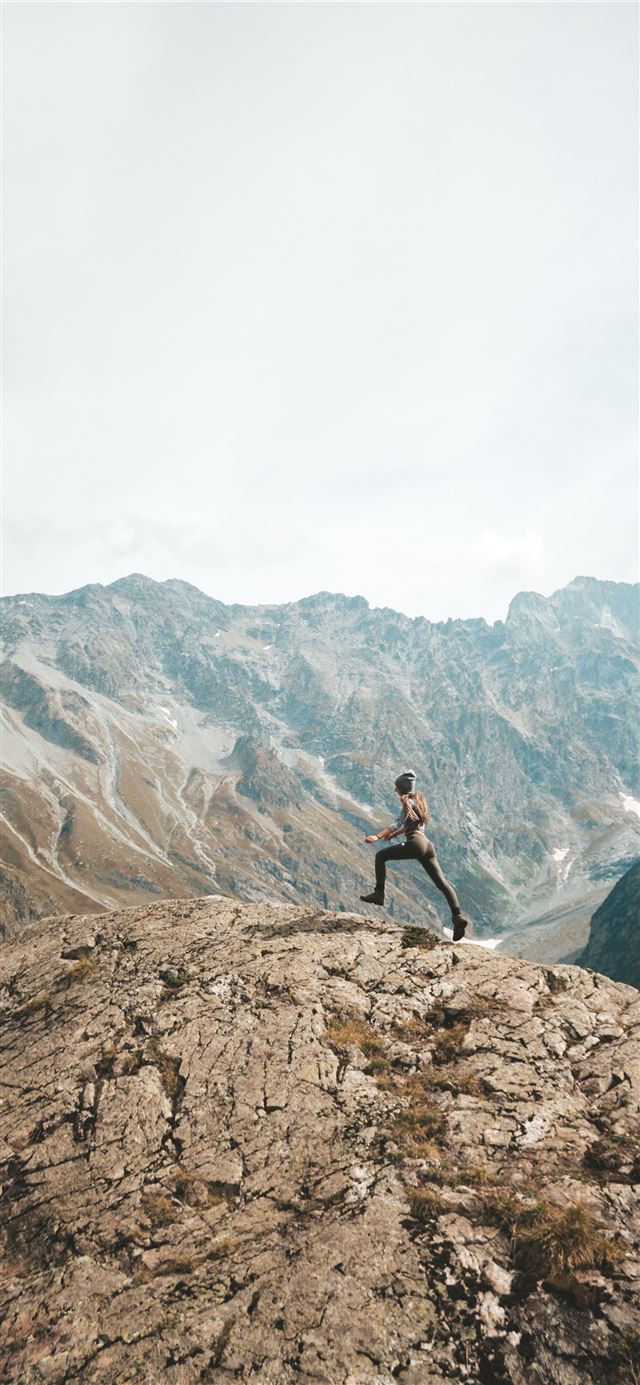 1125x2436 person standing on mountain scenery - nature iPhone 11 Wallpaper
