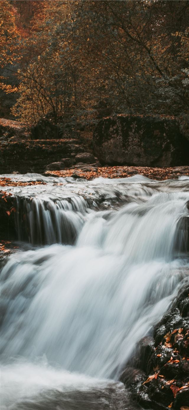 1125x2436 cascading waterfalls - waterfall iPhone 11 Wallpaper