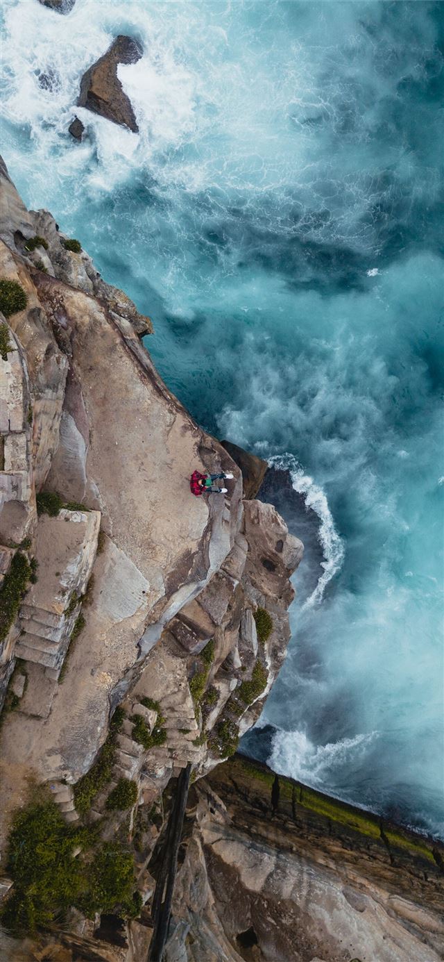 1125x2436 body of water - scenery iPhone 11 Wallpaper