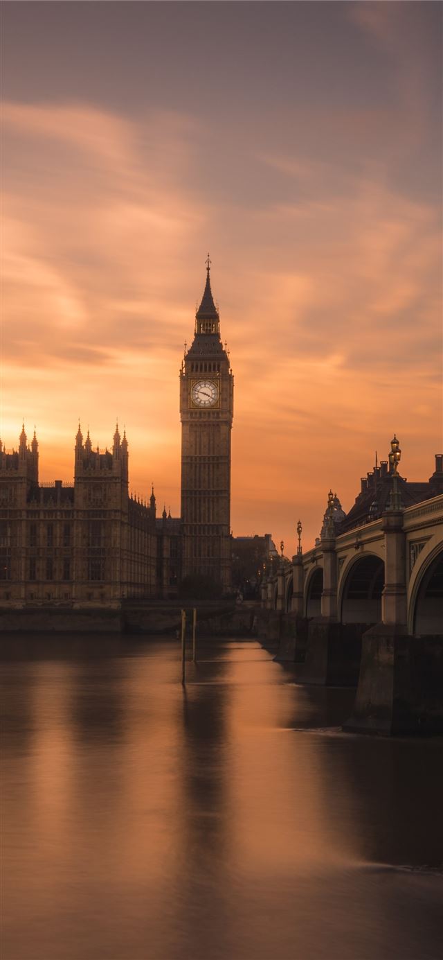 1125x2436 Big Ben in London - grey iPhone 11 Wallpaper