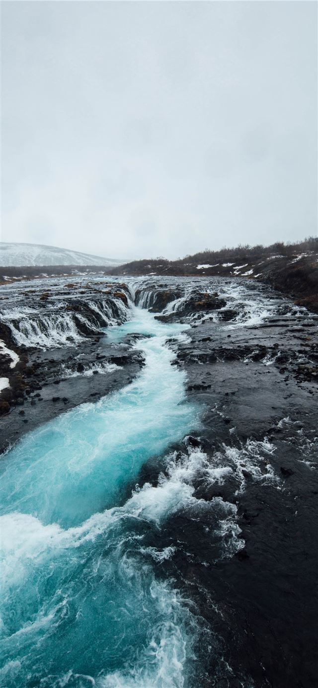 1125x2436 body of water - mountain iPhone 11 Wallpaper