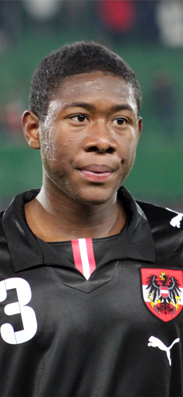 1125x2436 David Alaba 2019 Dating Net Worth Tattoos Smoking ... - sport celebrity iPhone 11 Wallpaper