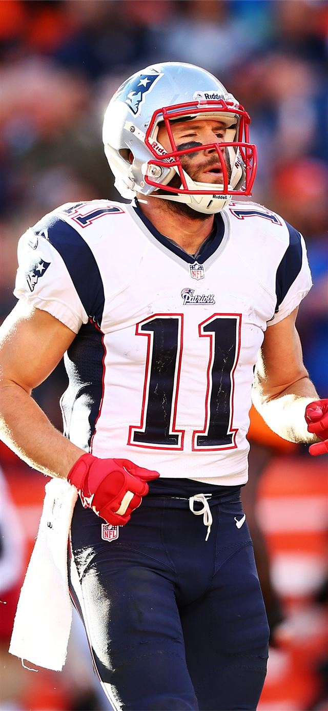 1125x2436 Best 42 Edelman on Hip - rob gronkowski iPhone 11 Wallpaper