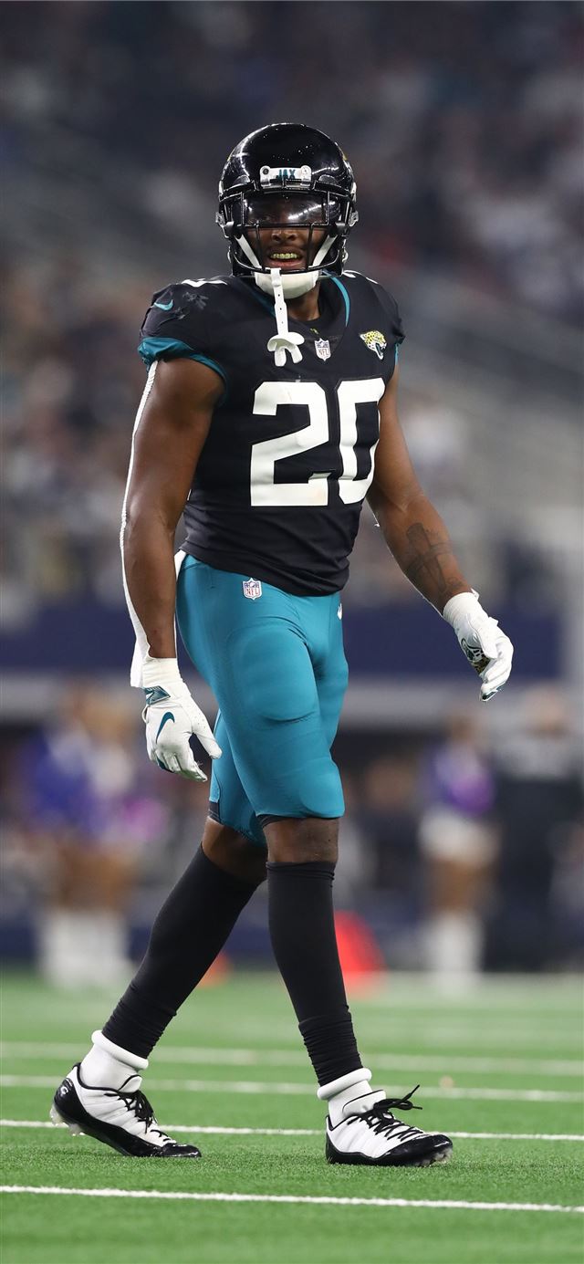 1125x2436 Eagles News ESPN suggests a trade where Philadelph... - american football celebrity iPhone 11 Wallpaper