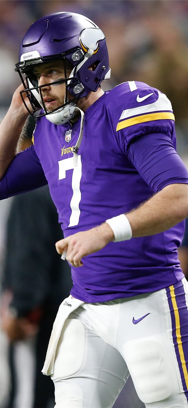 1125x2436 Vikings and Eagles quarterbacks by the numbers Kee... - carson wentz iPhone 11 Wallpaper