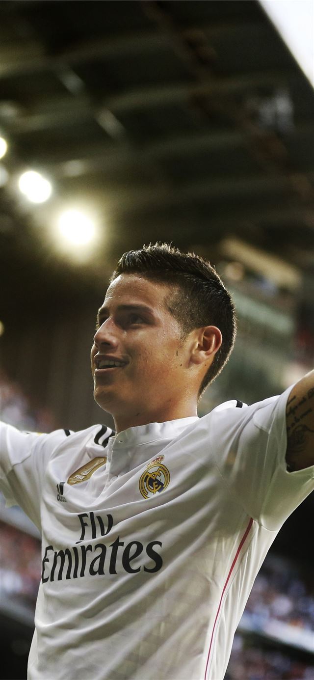 1125x2436 James Rodriguez Real Madrid Footballer - soccer celebrity iPhone 11 Wallpaper