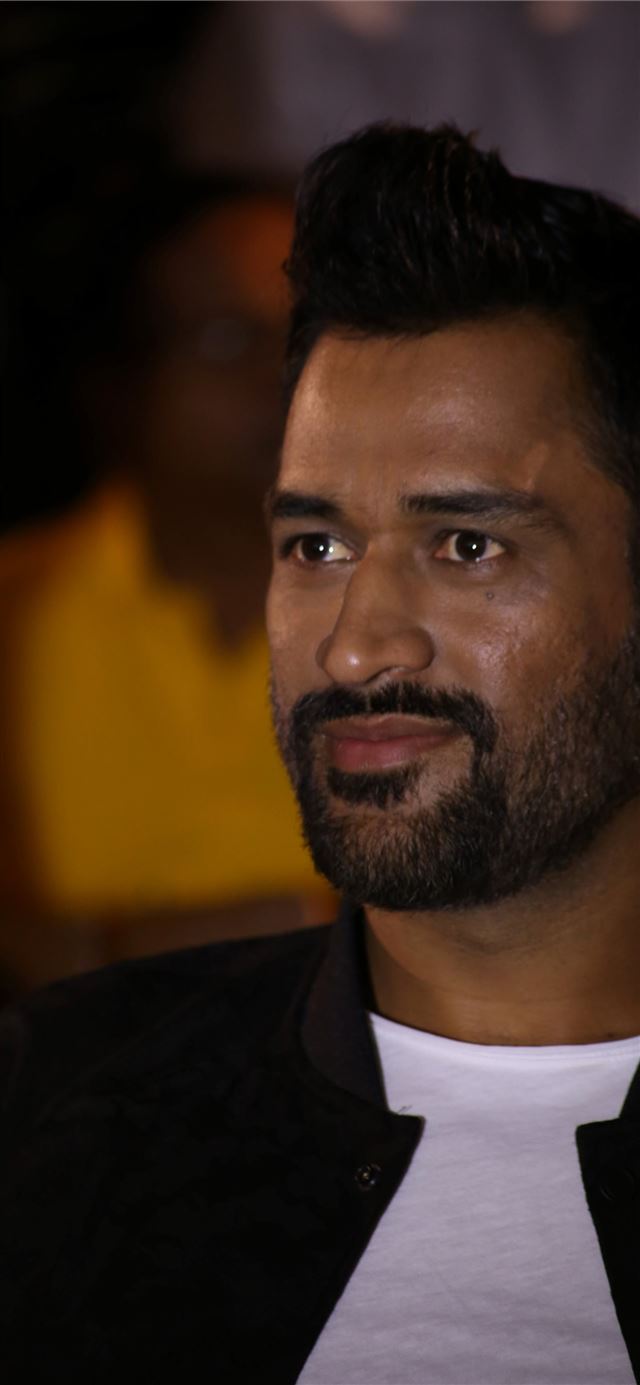 1125x2436 Chennai365 - ms dhoni iPhone 11 Wallpaper