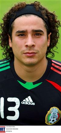 96 Guillermo Ochoa on afari wallpaper