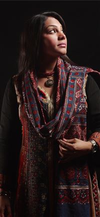 Sanam Marvi Pakistani Folk and Sufi Singer very ho... wallpaper