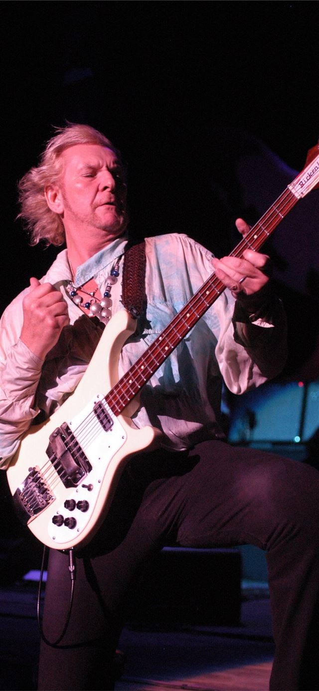 1125x2436 Best 51 Chris Squire on Hip - chris paul iPhone 11 Wallpaper