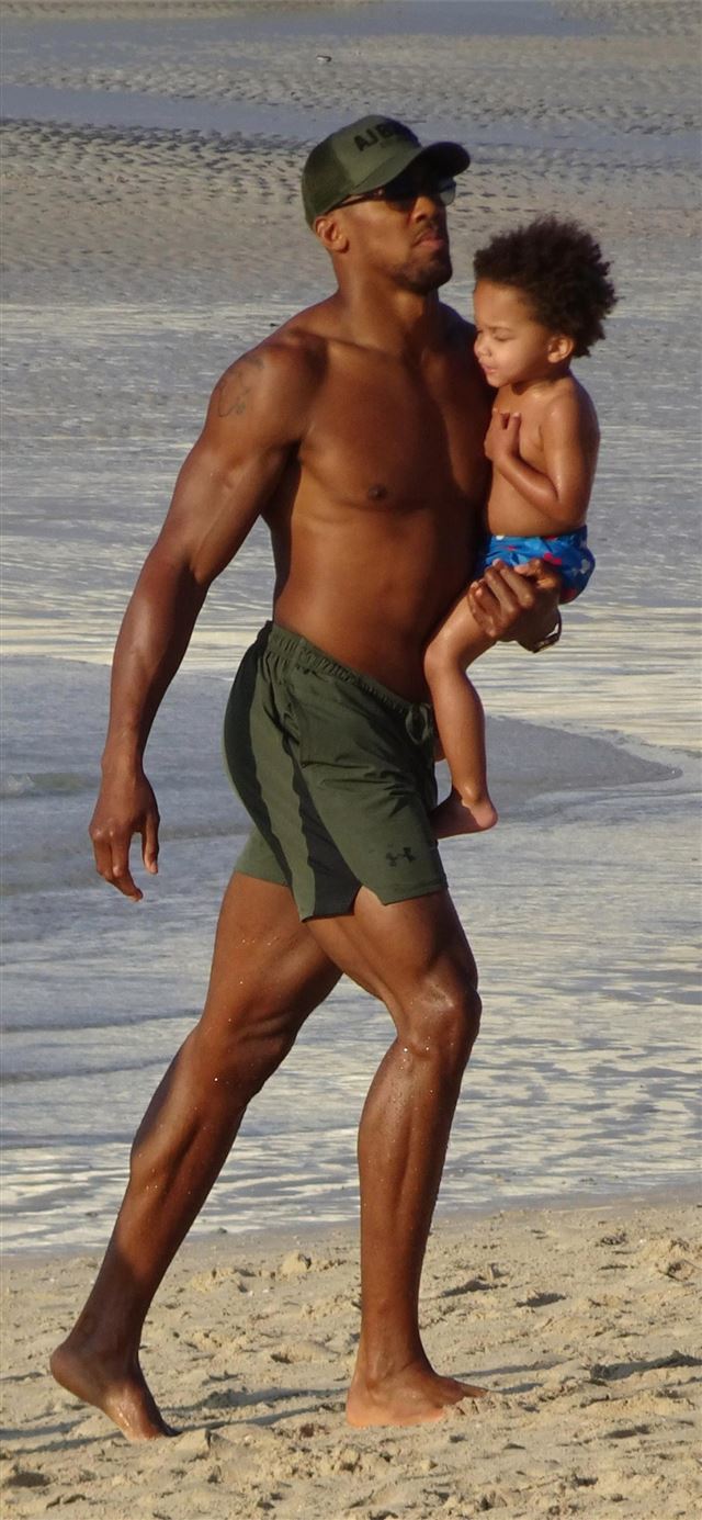 1125x2436 Anthony Joshua Net Worth From Brickie To Boxing Le... - anthony joshua iPhone 11 Wallpaper