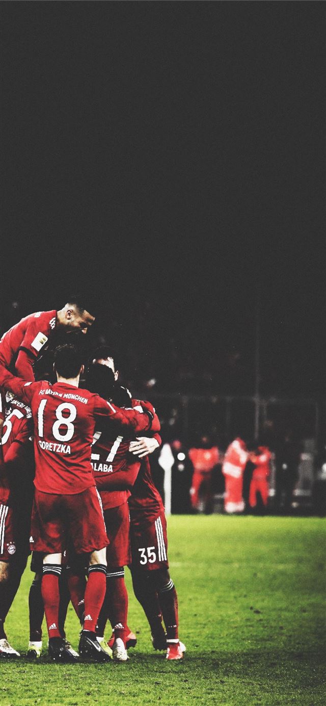 1125x2436 Pin auf Bundesliga - robert lewandowski iPhone 11 Wallpaper