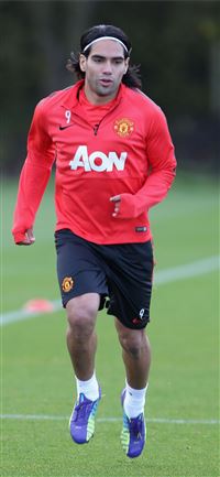 Manchester United legend Denis Law expects on loan... wallpaper