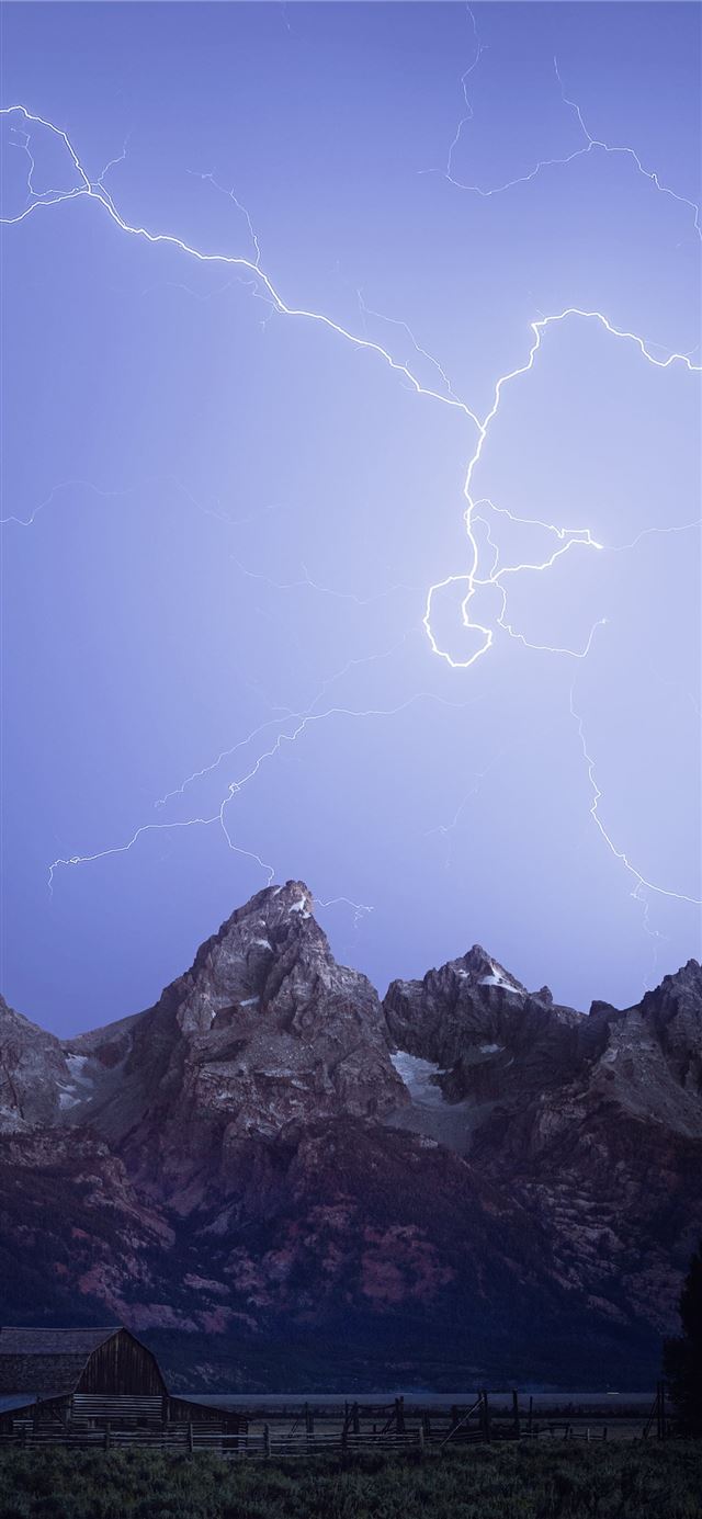 1125x2436 lightning illustration - mountains iPhone 11 Wallpaper