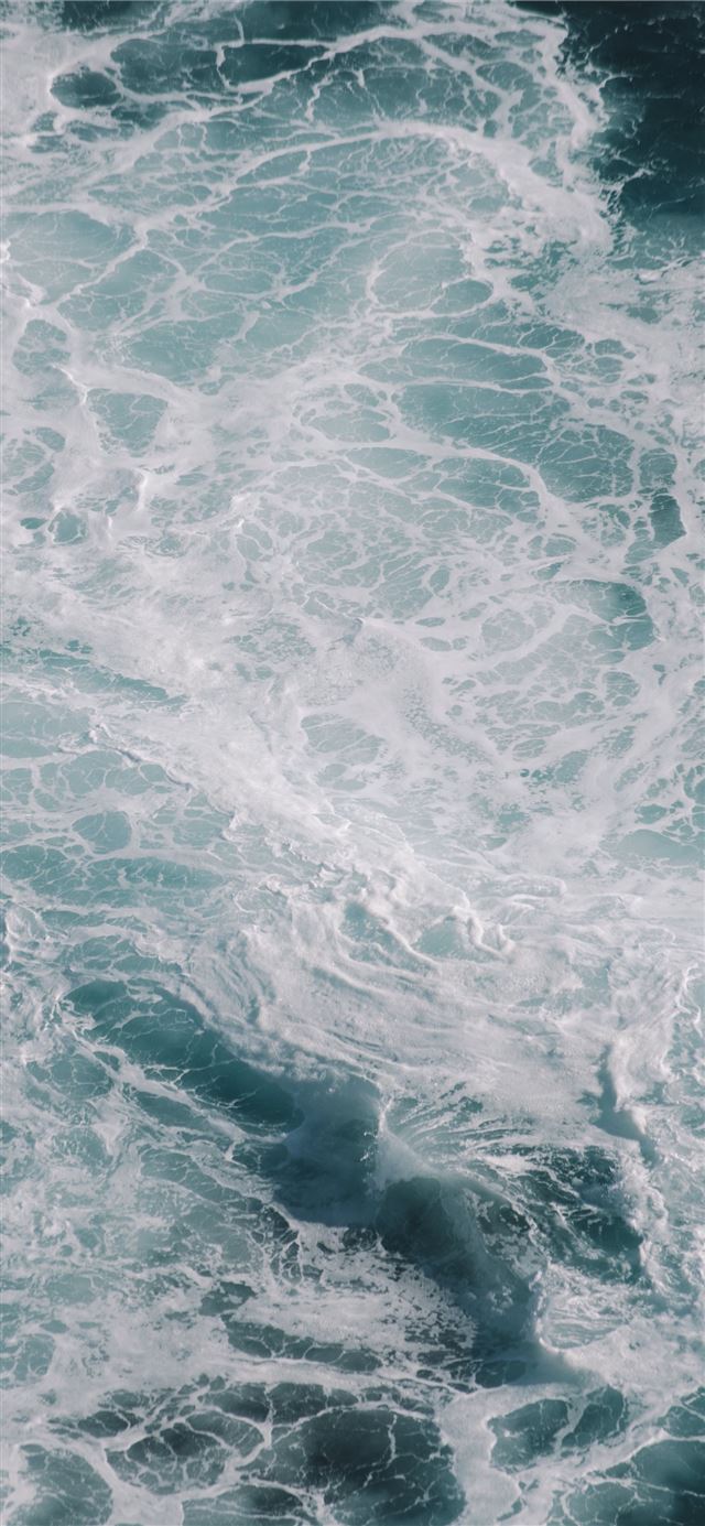 1125x2436 white and blue water waves - grey iPhone 11 Wallpaper