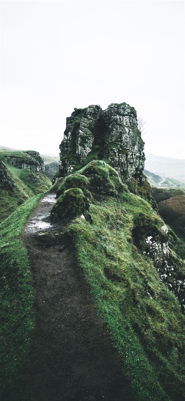 1125x2436 pathway near rock formation during daytime - black iPhone 11 Wallpaper