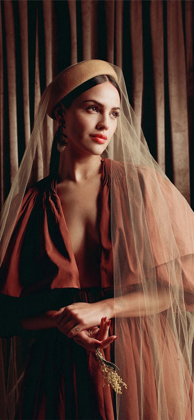 1125x2436 eiza gonzalez content mode spring 2020 4k - music iPhone 11 Wallpaper