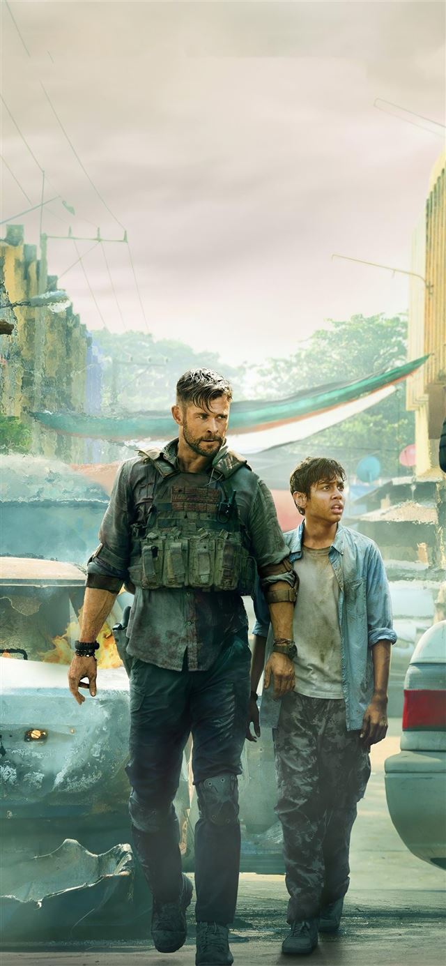 1125x2436 extraction 2020 netflix - chris hemsworth iPhone 11 Wallpaper