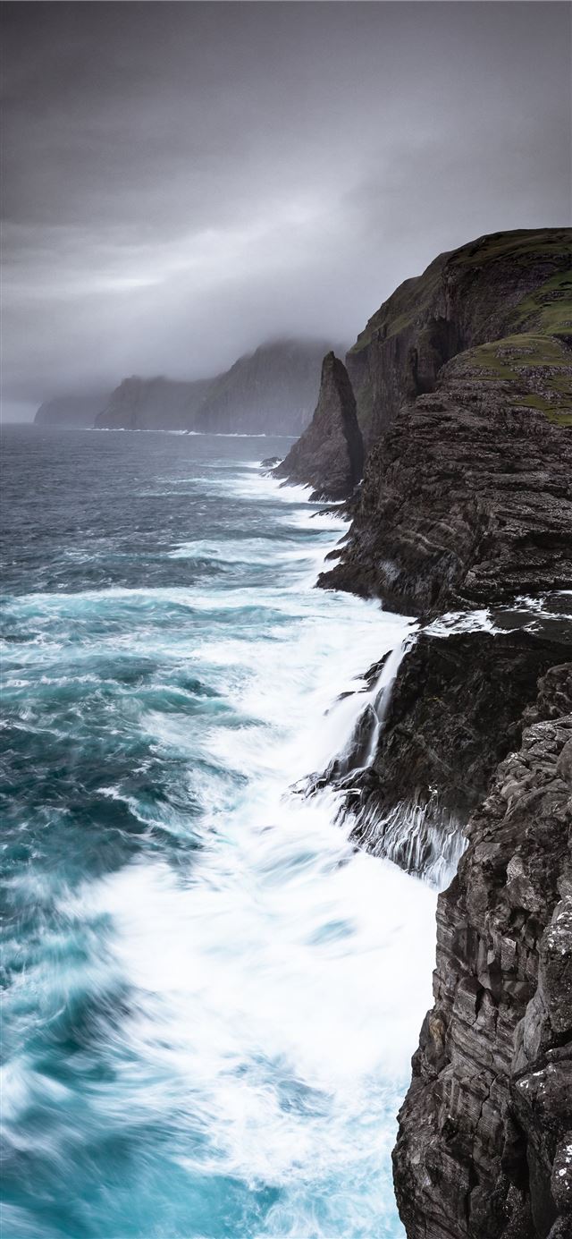 1125x2436 waves crashing sea cliffs digital wallpaper - grey iPhone 11 Wallpaper