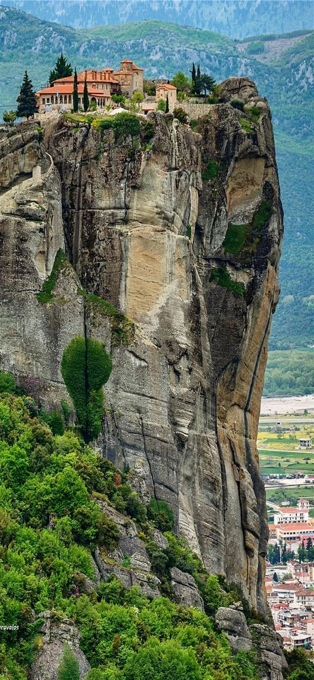 1125x2436 Meteora Monasteries - greece iPhone 11 Wallpaper