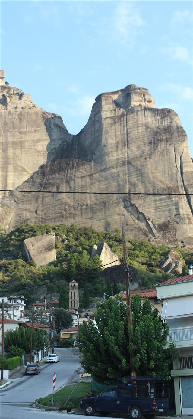 1125x2436 Meteora Monasteries - greece iPhone 11 Wallpaper