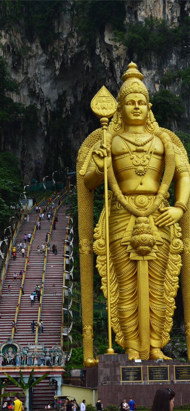 1125x2436 Batu Caves - malaysia iPhone 11 Wallpaper