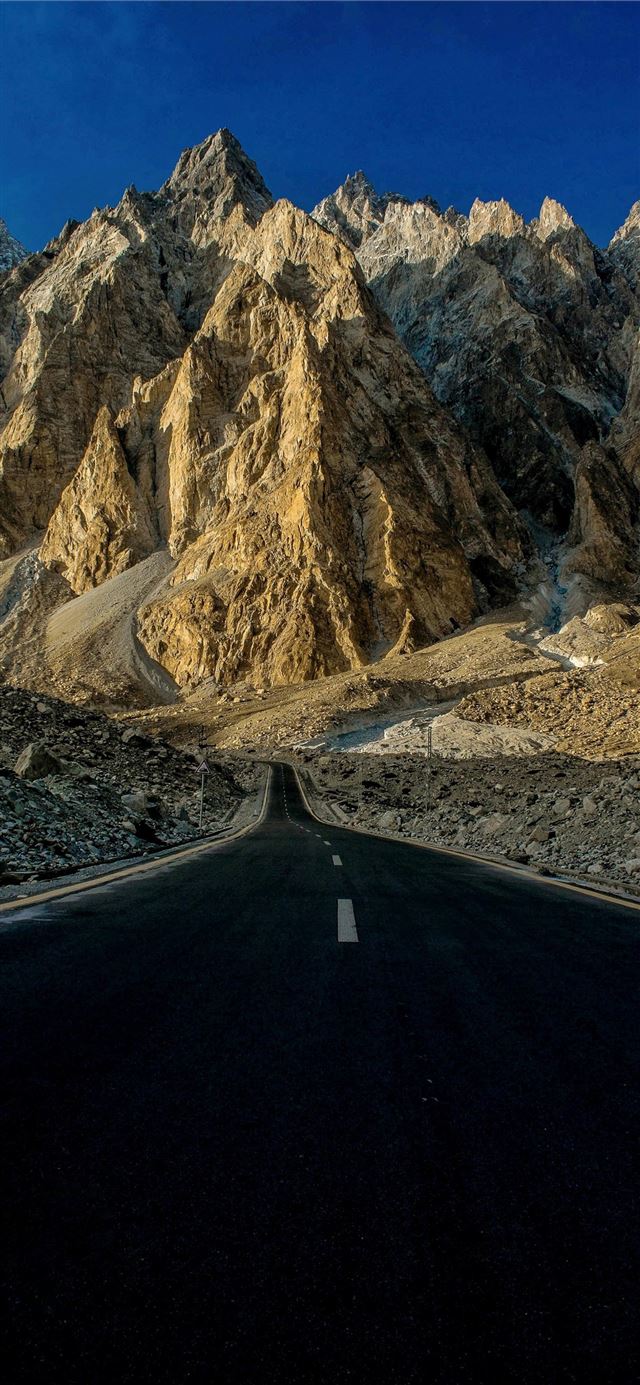 1125x2436 Neelum Valley - neelum valley iPhone 11 Wallpaper