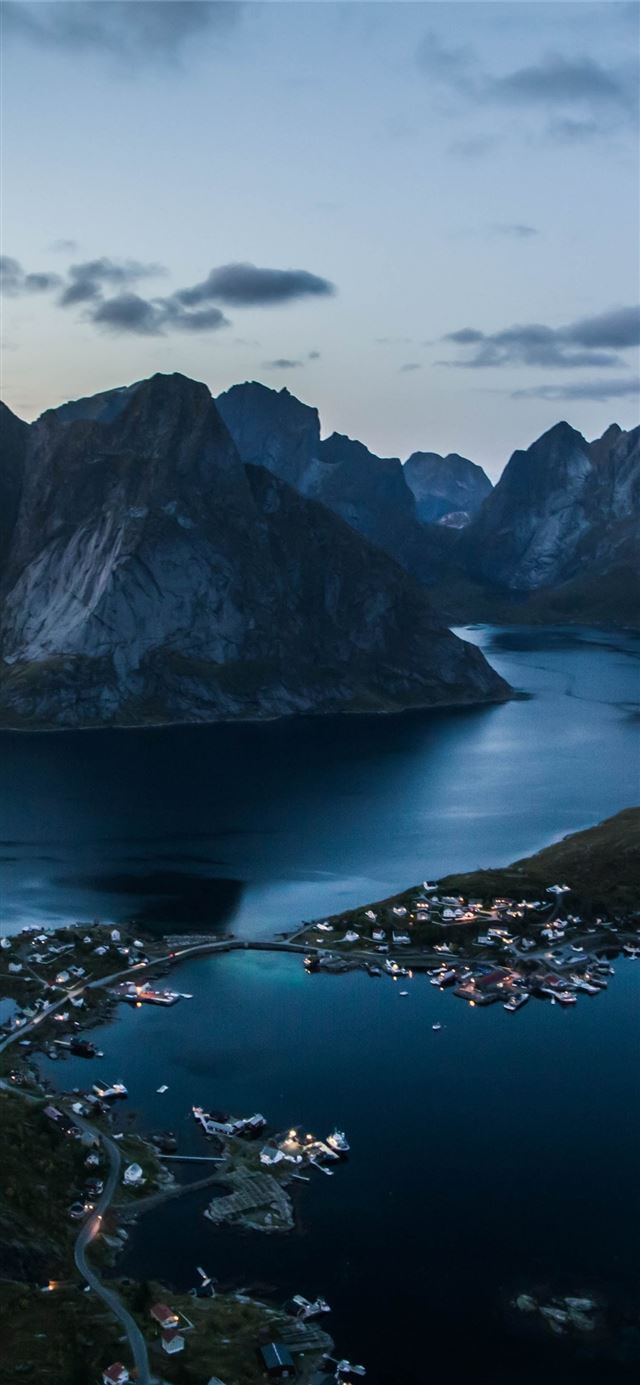 1125x2436 Reine At Lofoten Islands At Sunset 5k Sony Xperia ... - lofoten iPhone 11 Wallpaper