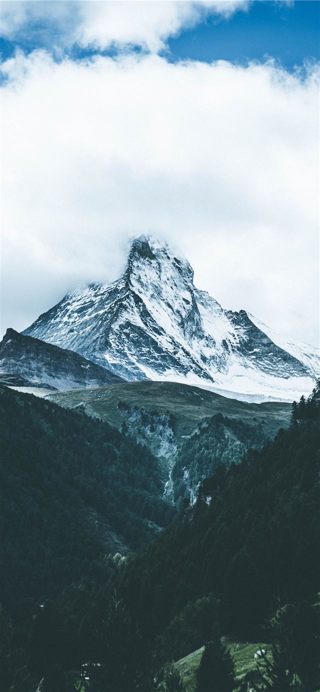 1125x2436 the matterhorn 2 4k and background - matterhorn iPhone 11 Wallpaper