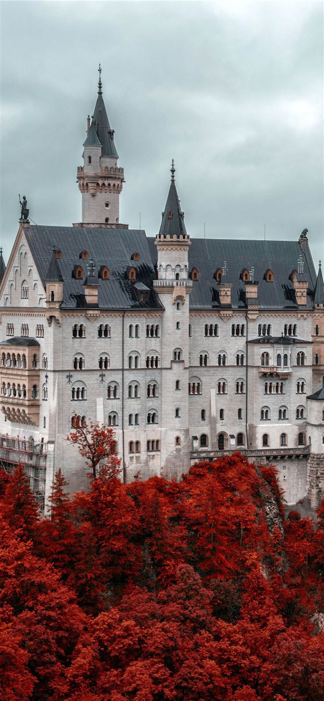 1125x2436 21 Best European Cities To Visit This Year - germany iPhone 11 Wallpaper