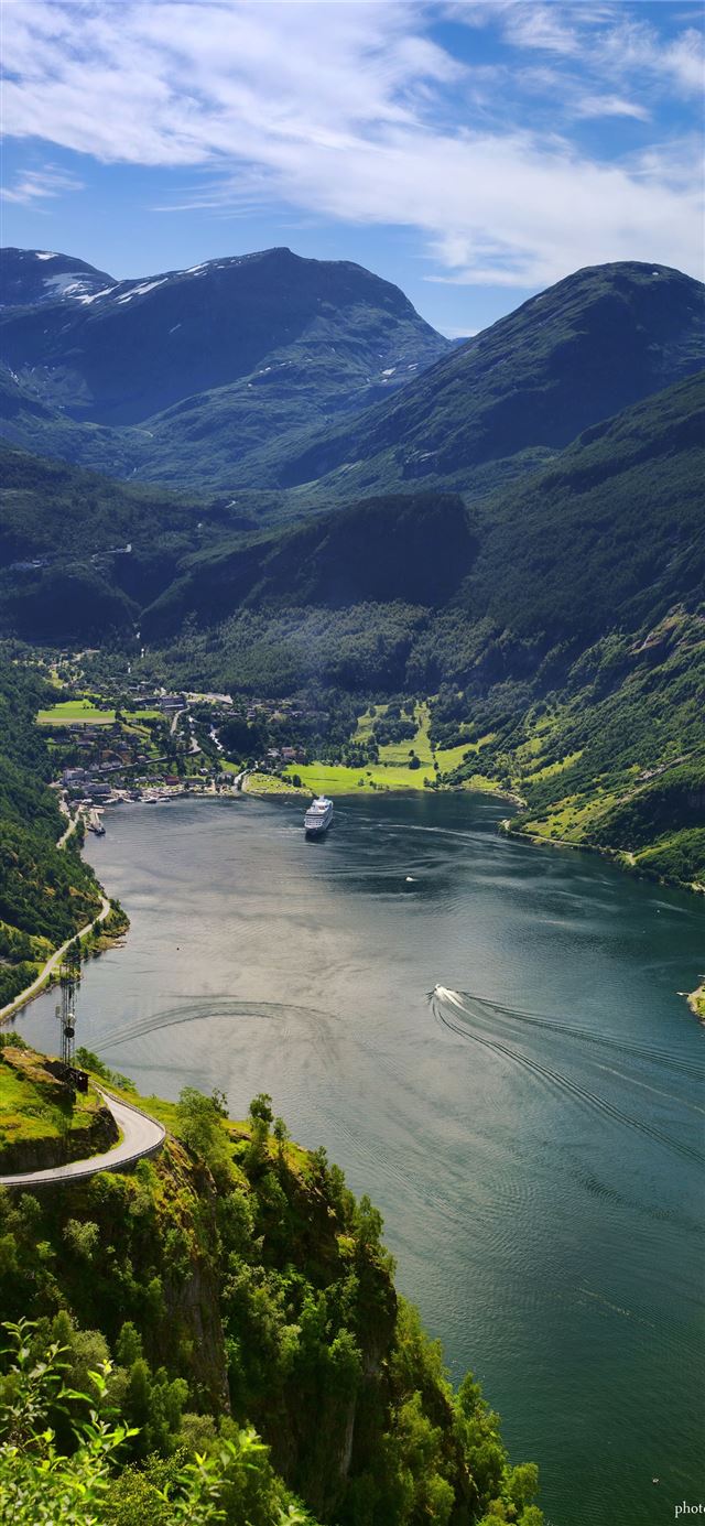 1125x2436 Geirangerfjord - geirangerfjord iPhone 11 Wallpaper